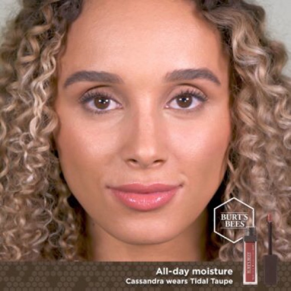 Burt’s Bees Liquid Lipstick in Tidal Taupe - Picture 2 of 4